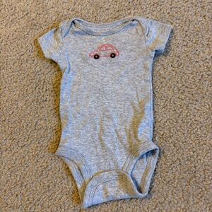Carter's Gray Short-Sleeve Bodysuit with Red Car Detail